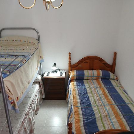 Habitacion Privada Triple Толедо Экстерьер фото